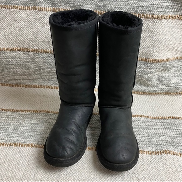 UGG Black Leather Embroidered Stitch Boho Boots - Picture 7 of 16